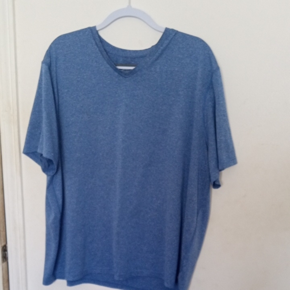 Athletic Works Blue Short Sleeve Tee Crew Neck